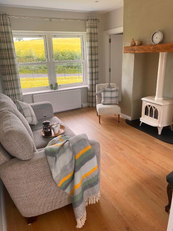 The Gate Lodge At Dunnanew - 4 Star- Sleeps 5 Seaforde 외부 사진