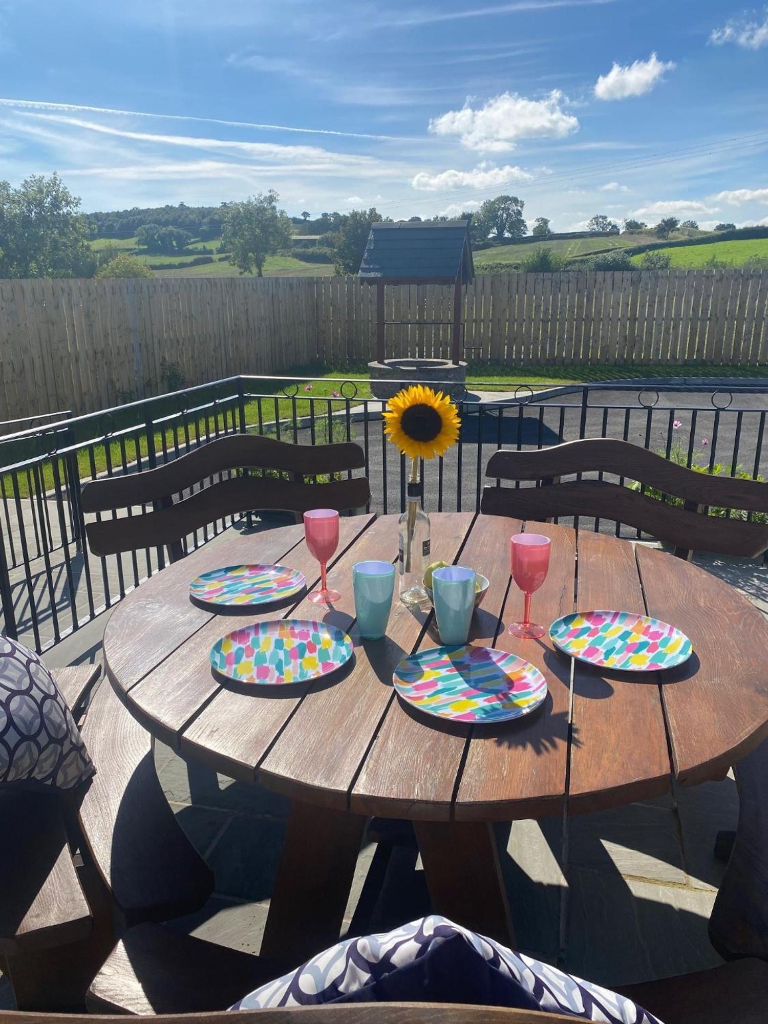The Gate Lodge At Dunnanew - 4 Star- Sleeps 5 Seaforde 외부 사진